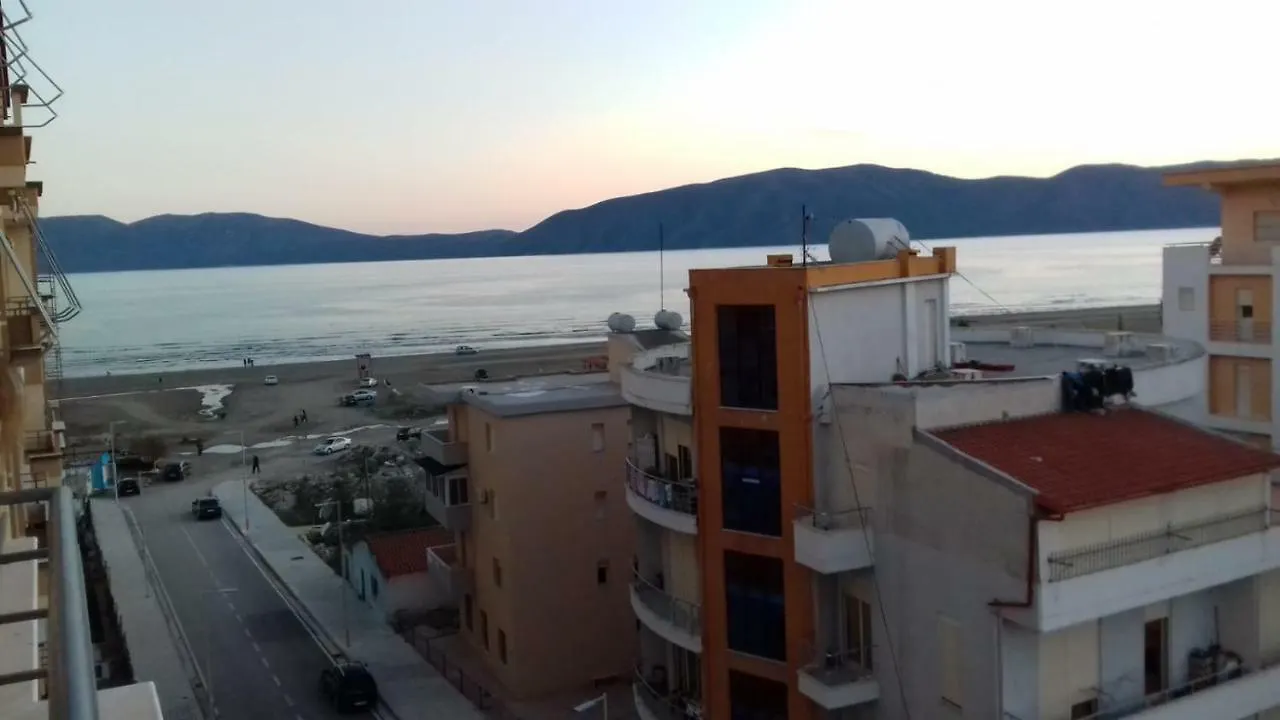 Apartament Ilarias Flat Wlora 0*,